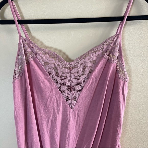 Victoria's Secret Pink Lace Chemise - Picture 3 of 9